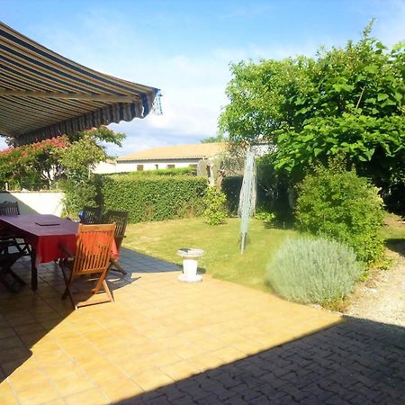 Royan - Maison De Plain-Pied Avec Jardin Clos - Quartier Residentiel Exterior photo